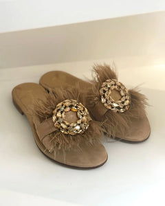 Aura - Sandalo Plumes Vibes in camoscio con piume e cristalli